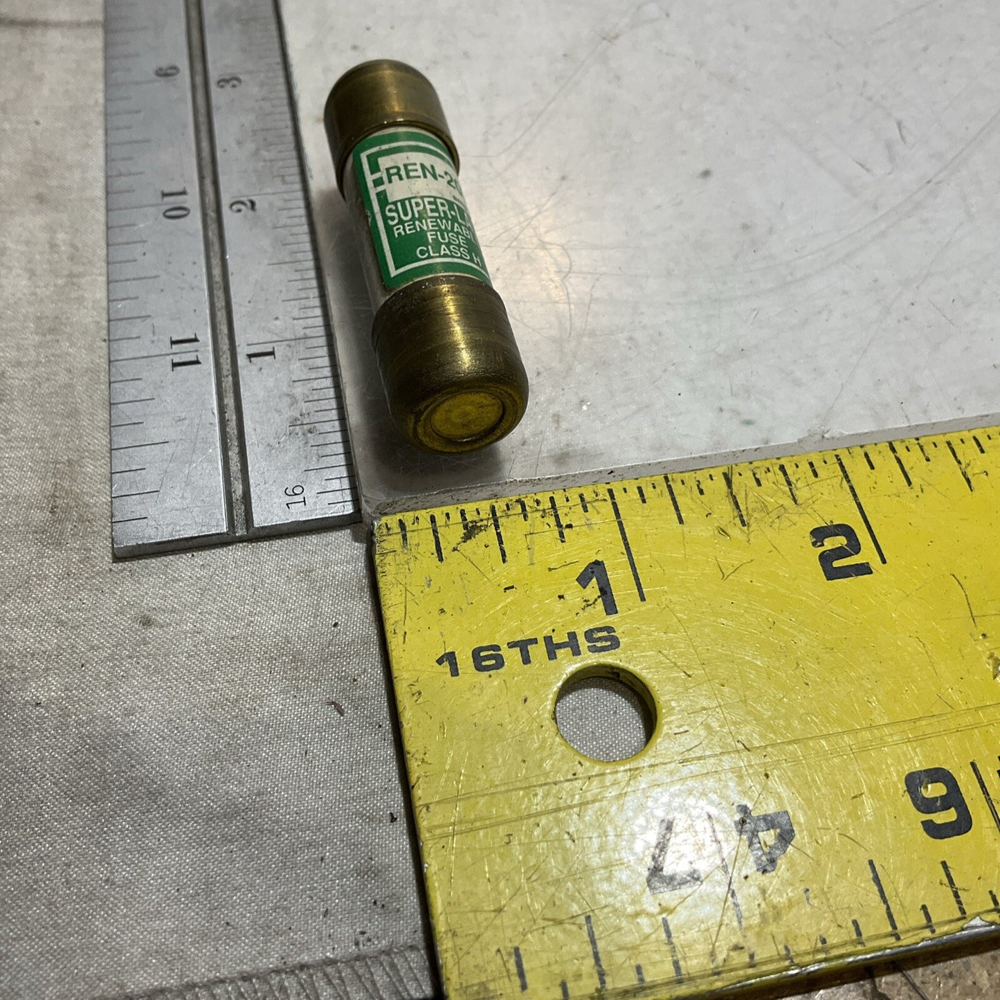 BUSSMANN REN-20 SUPER-LAG RENEWABLE FUSE CLASS H LOT OF 9 U3S