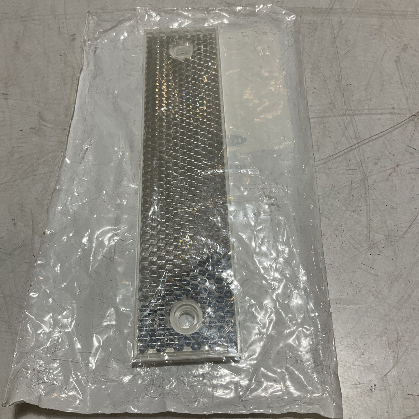 BANNER BRT-180X40A TARGET RETROREFLECTOR 180MMX40MM U3S