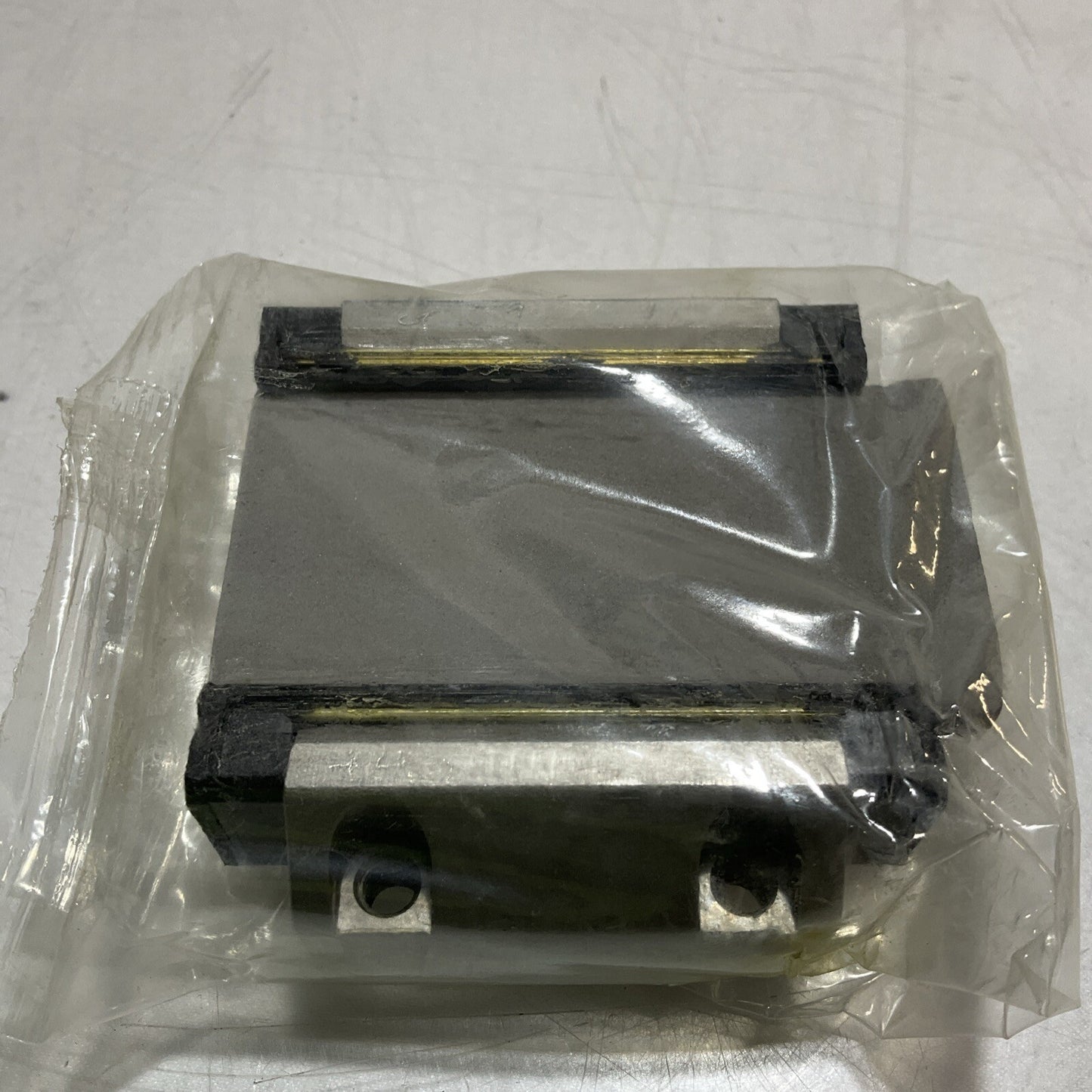 THK SHW-21CA SHW21CA1SSC1 LINEAR BEARING BLOCK LOT OF 6 U3S