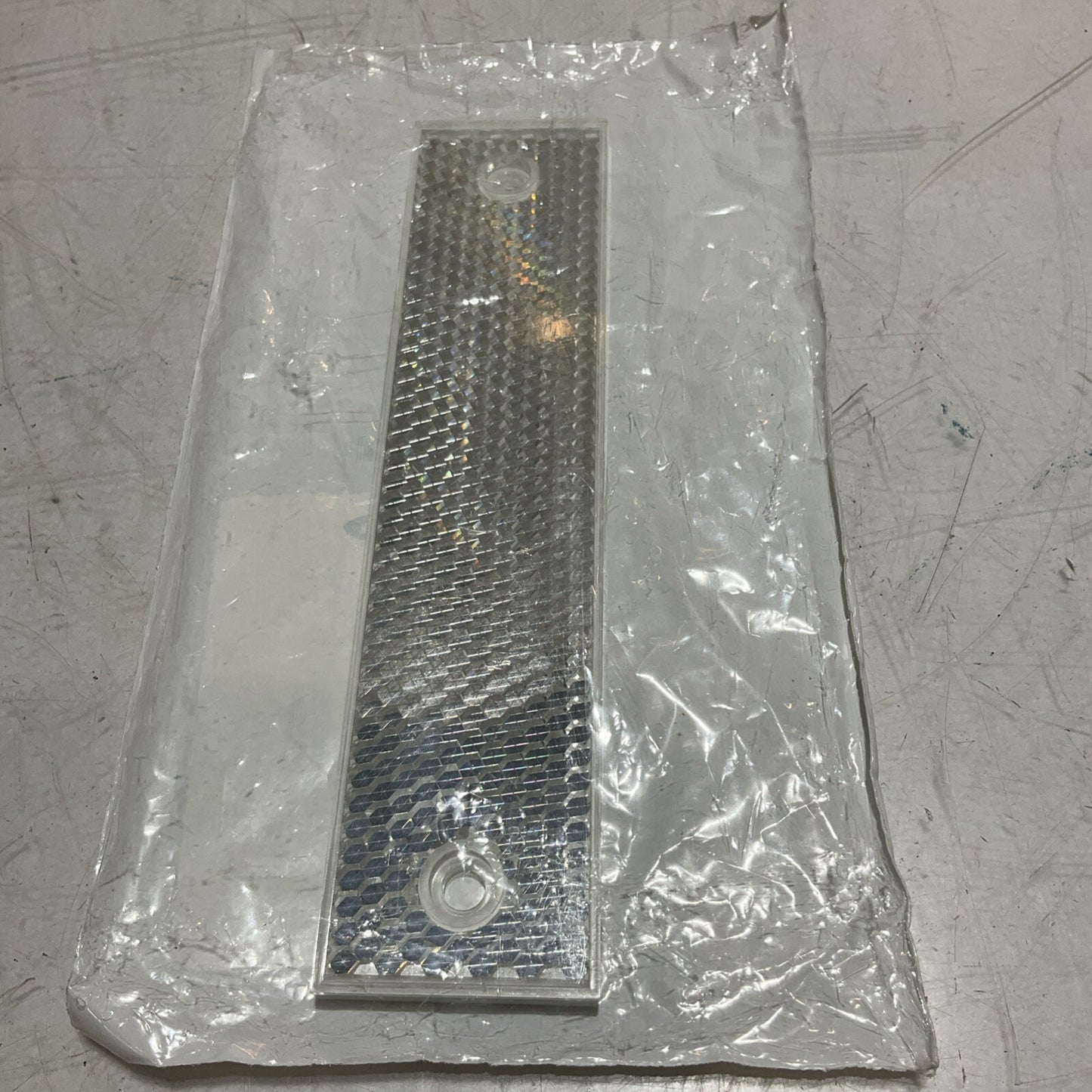 BANNER BRT-180X40A TARGET RETROREFLECTOR 180MMX40MM U3S