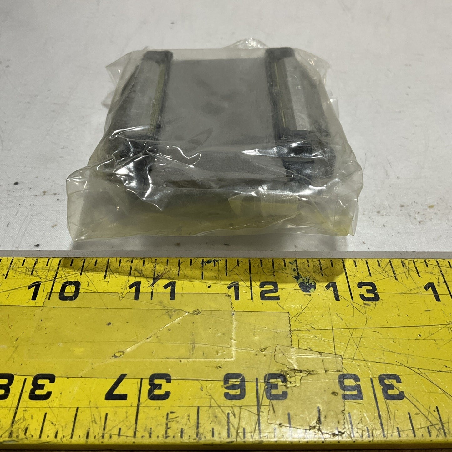 THK SHW-21CA SHW21CA1SSC1 LINEAR BEARING BLOCK LOT OF 6 U3S