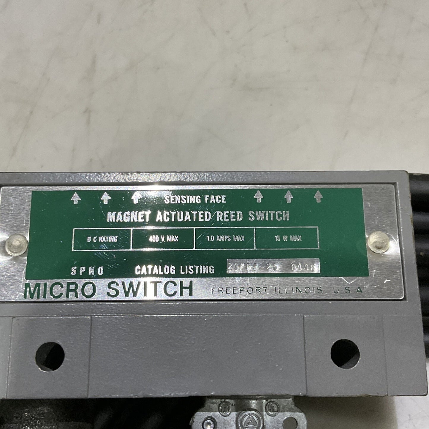HONEYWELL 20FR2-25 8446 MAGNET ACTUATED REED MICROSWITCH 400V 1A 15W 373