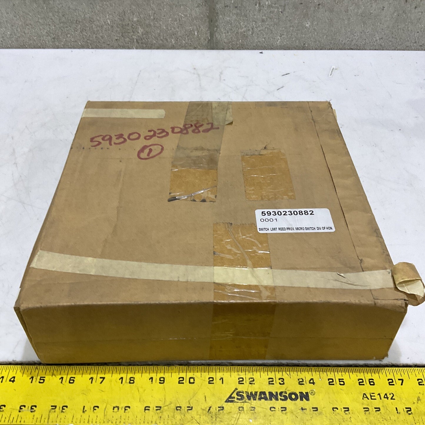 HONEYWELL MICROSWITCH 20FR2-25B 8635 MAGNET ACTUATED REED SWITCH 373