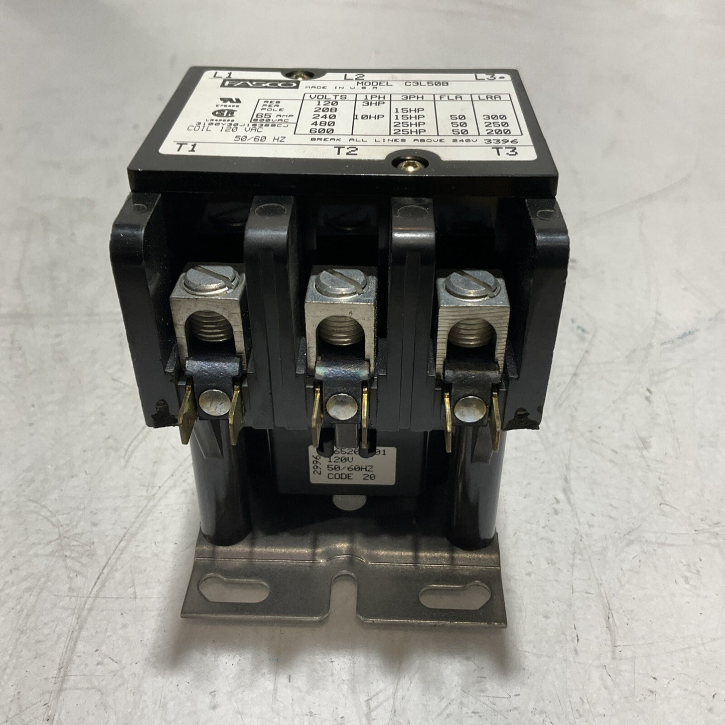 FASCO C3L50B MAGNETIC CONTACTOR KEMP 21037 600VAC 65A 555-U3S