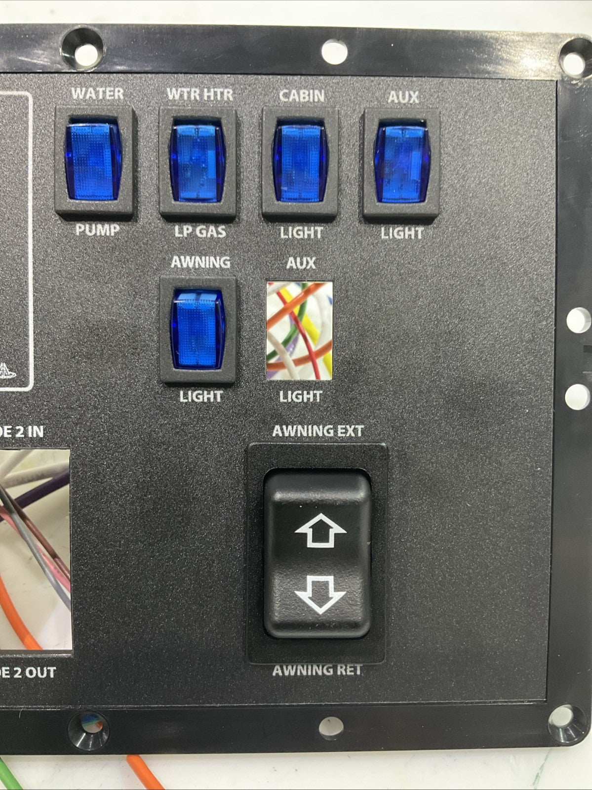 AMERICAN TECHNOLOGY COMPONENTS RV AT-MSP-267 MULTI-SWITCH CONTROL PANNEL Y2M