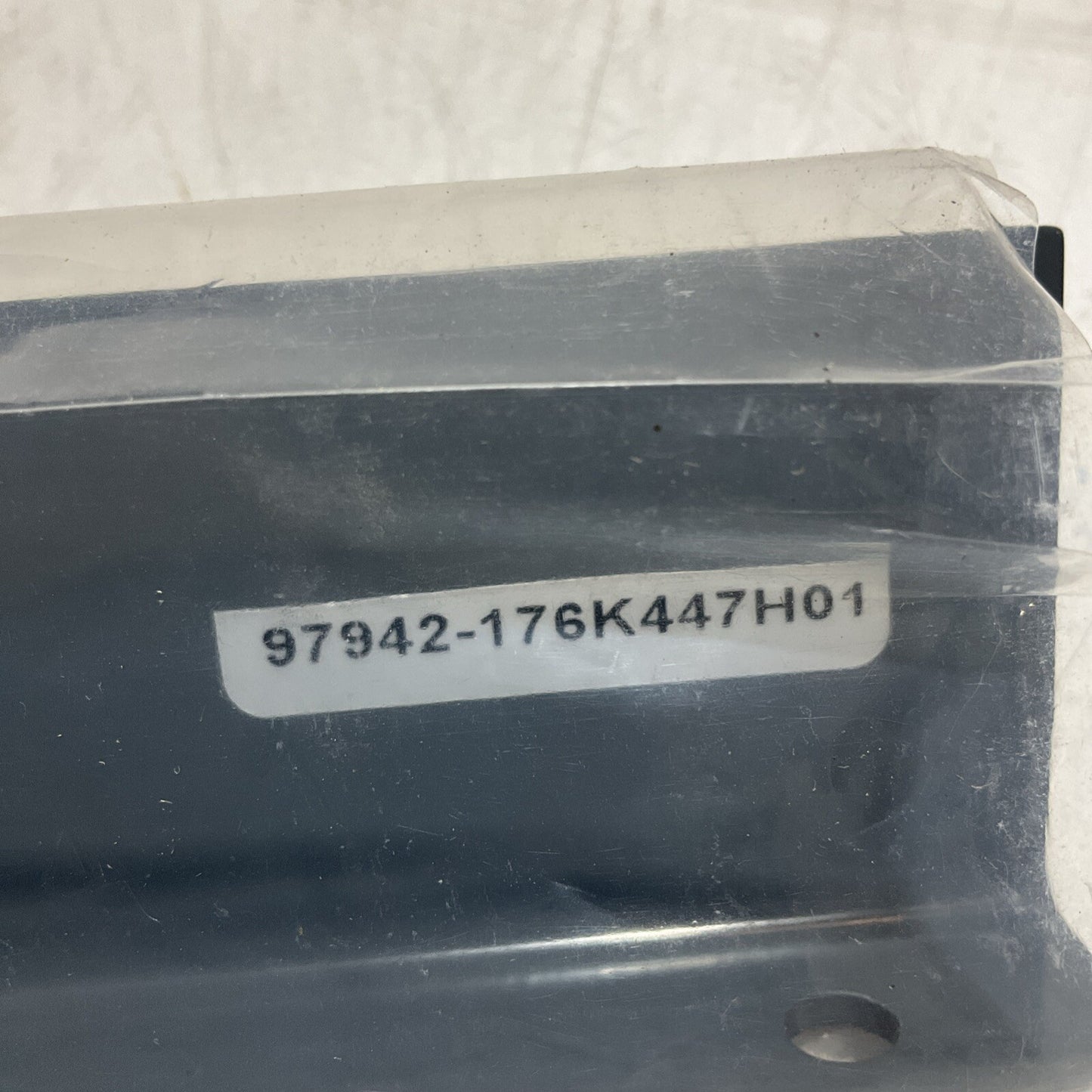 GENERAL 97942-176K447H01 BRACKET B WEAR GUIDE U3S