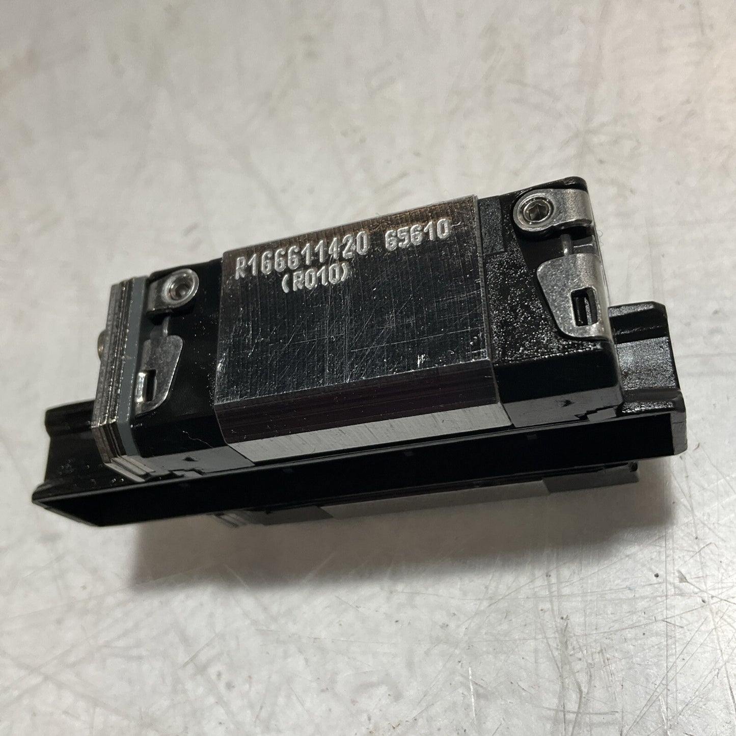 REXROTH R021M10692- R166611420 B.RUNNER BLOCK CS SEAL KIT U3S
