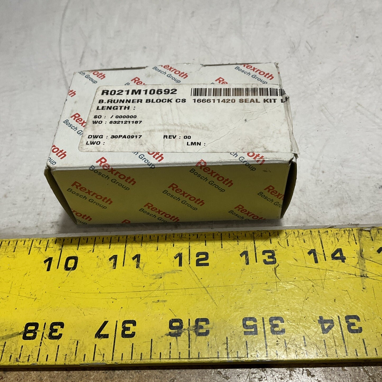 REXROTH R021M10692- R166611420 B.RUNNER BLOCK CS SEAL KIT U3S