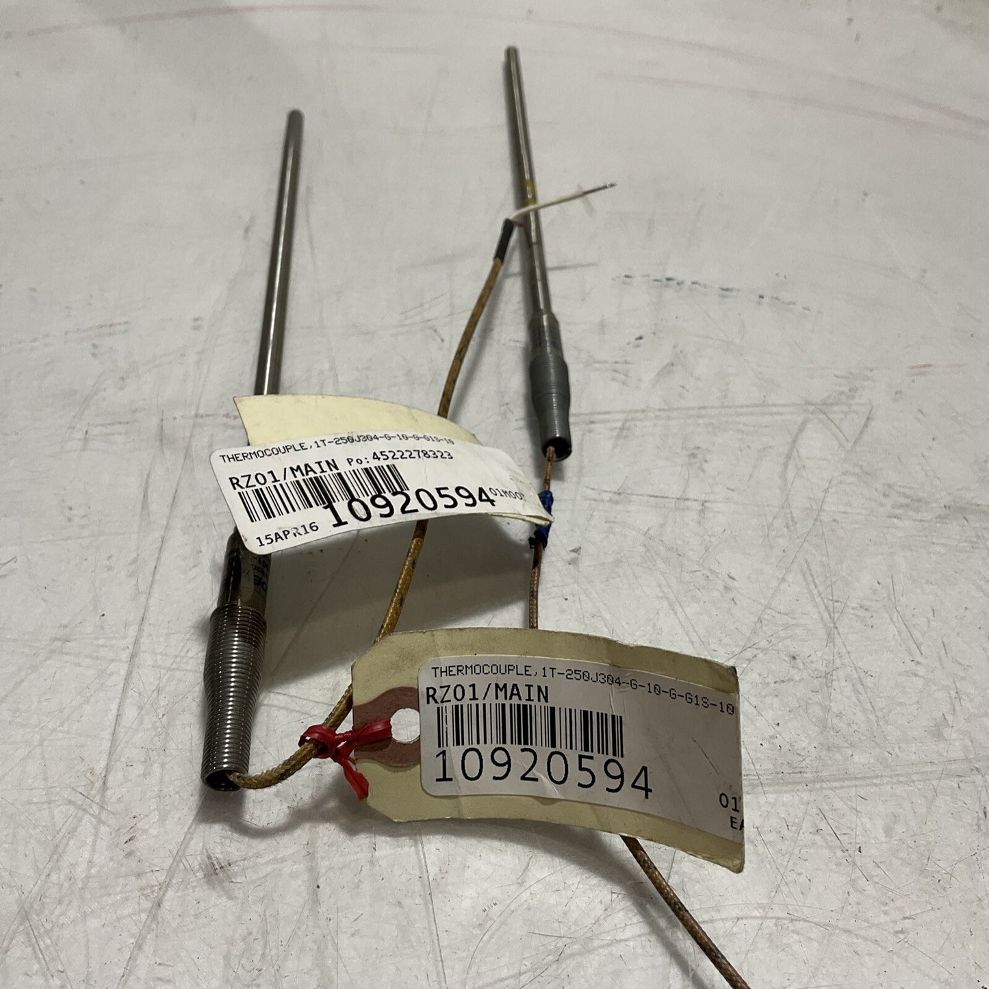 SANDELIUS 1T-250J304-G-10-G-G1S-10 THERMOCOUPLE 678 LOT OF 2 U3S