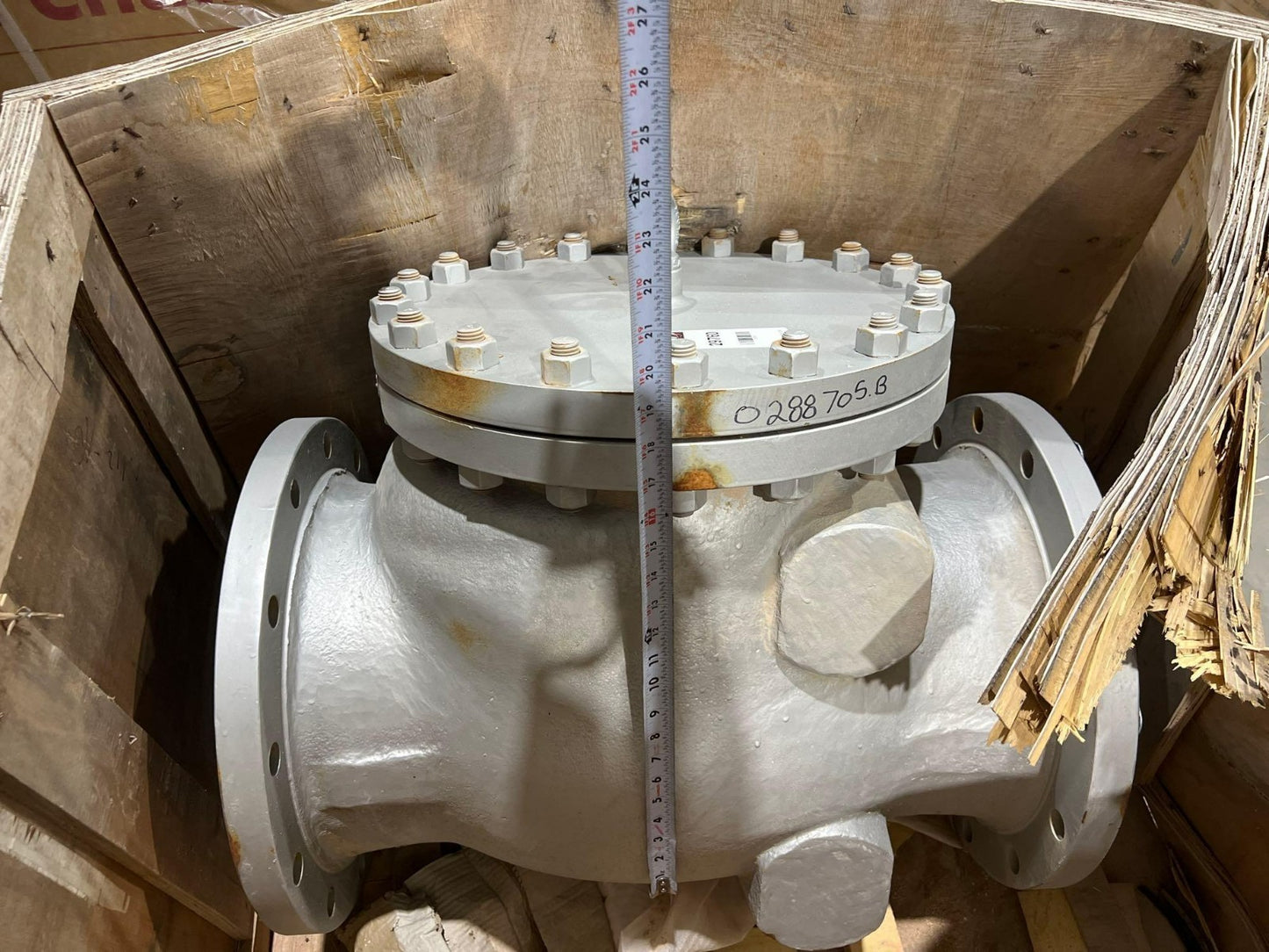 DSI 137XU SWING CHECK VALVE API 594 12 IN 150 LB 13CR TRIM V2M