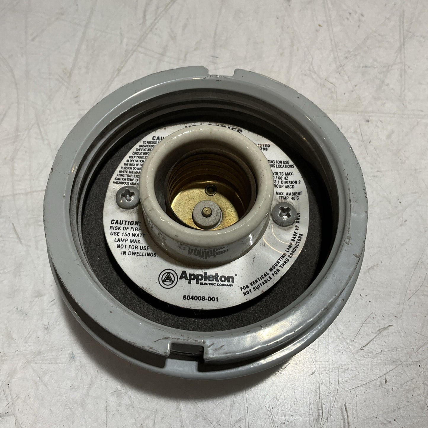 APPLETON VA1100G-MOUNTED FIXTURE V51 A-21 T2 1IN 444