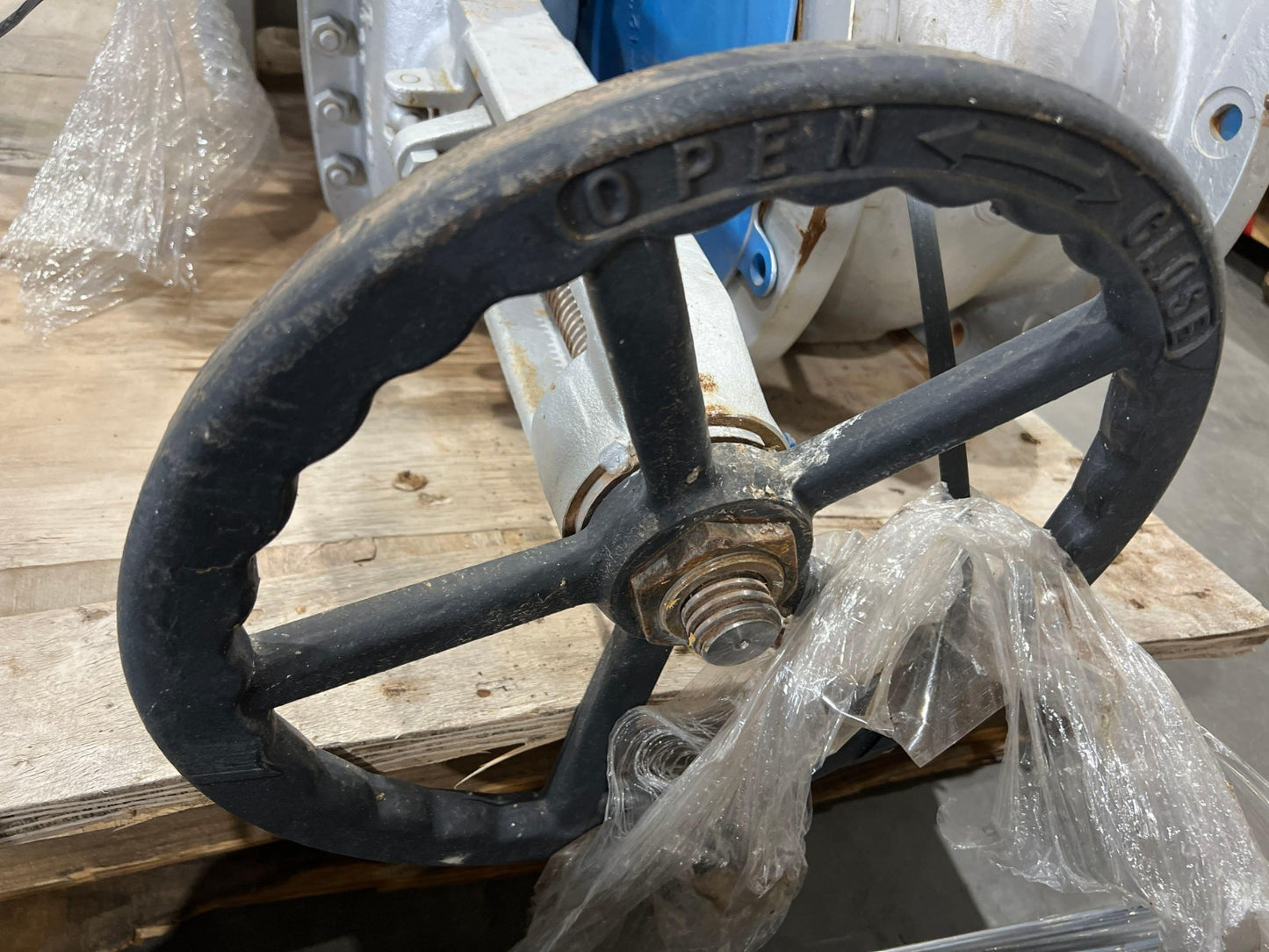 WILLIAMS GATE VALVE 15F-62N CLASS 150 12" APPROX MOP 285PSI @ -20 TO 100F V2M