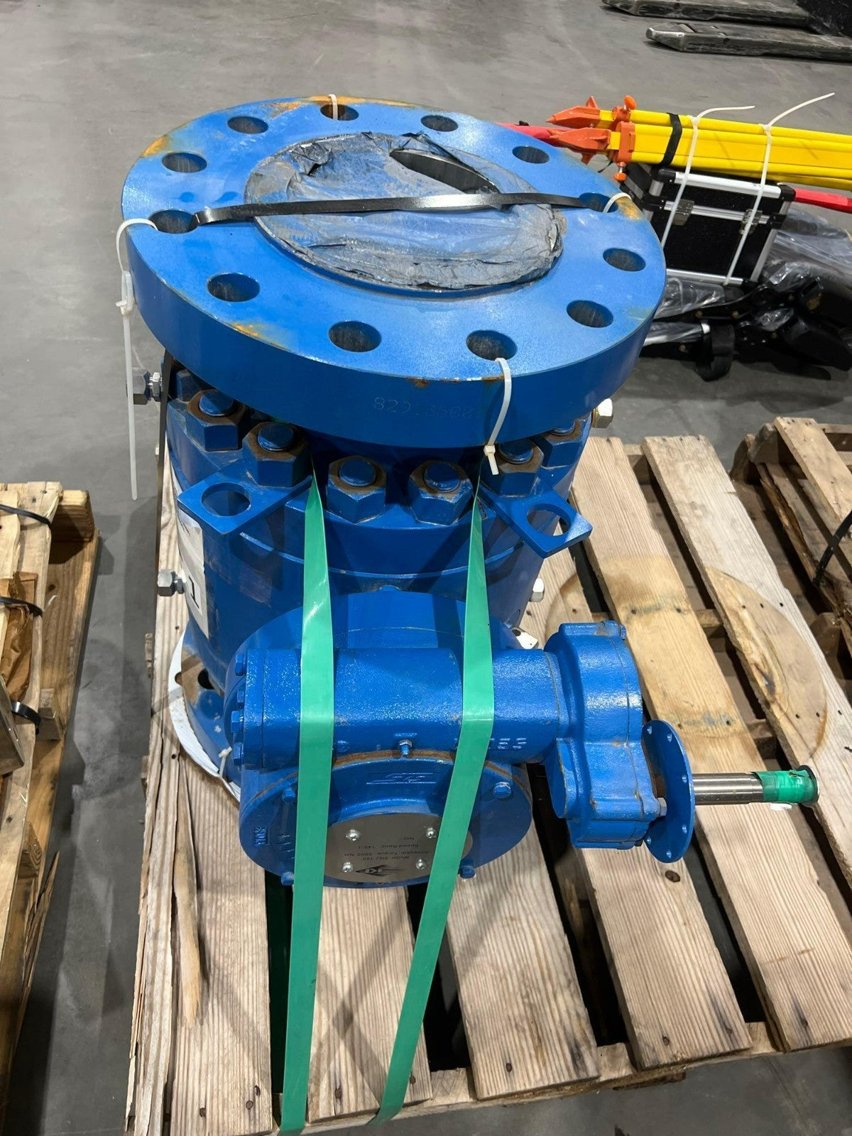 KF IND TRUNION BALL VALVE MODEL M419-199N6AGC2;SERIES M3; CLASS 900; 8 IN V2M