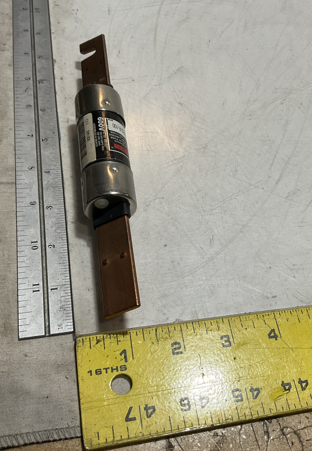 BUSSMANN FRS-R-100 DUAL-ELEMENT TIME-DELY FUSE CLASS RK5 600V U3S