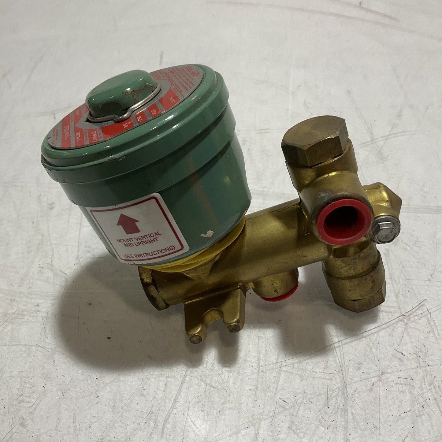 ASCO RED-HAT EF8300A082G - EFHP801173 GENERAL SOLENOID CONTROL VALVE 24/DC U3S