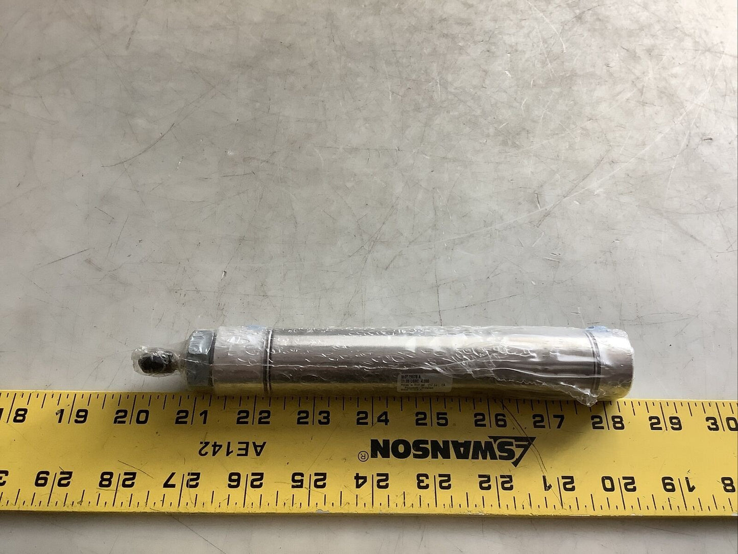 PARKER 01.06 DSRC 4.000 PNEUMATIC CYLINDER 1.06IN BORE 4.000IN STROKE 999