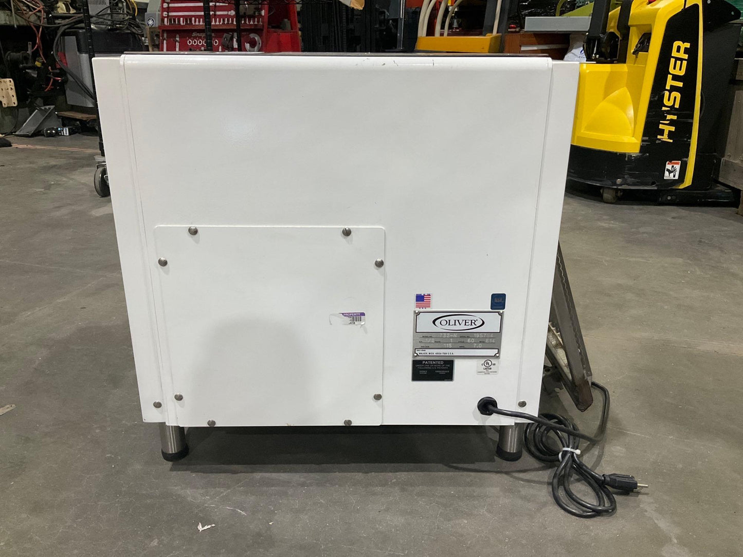 OLIVER FRONT LOADER BREAD SLICER MODEL 732-N, APPROX 1/2 HP, APPROX PHASE 1, APPROX 115 VOLTS