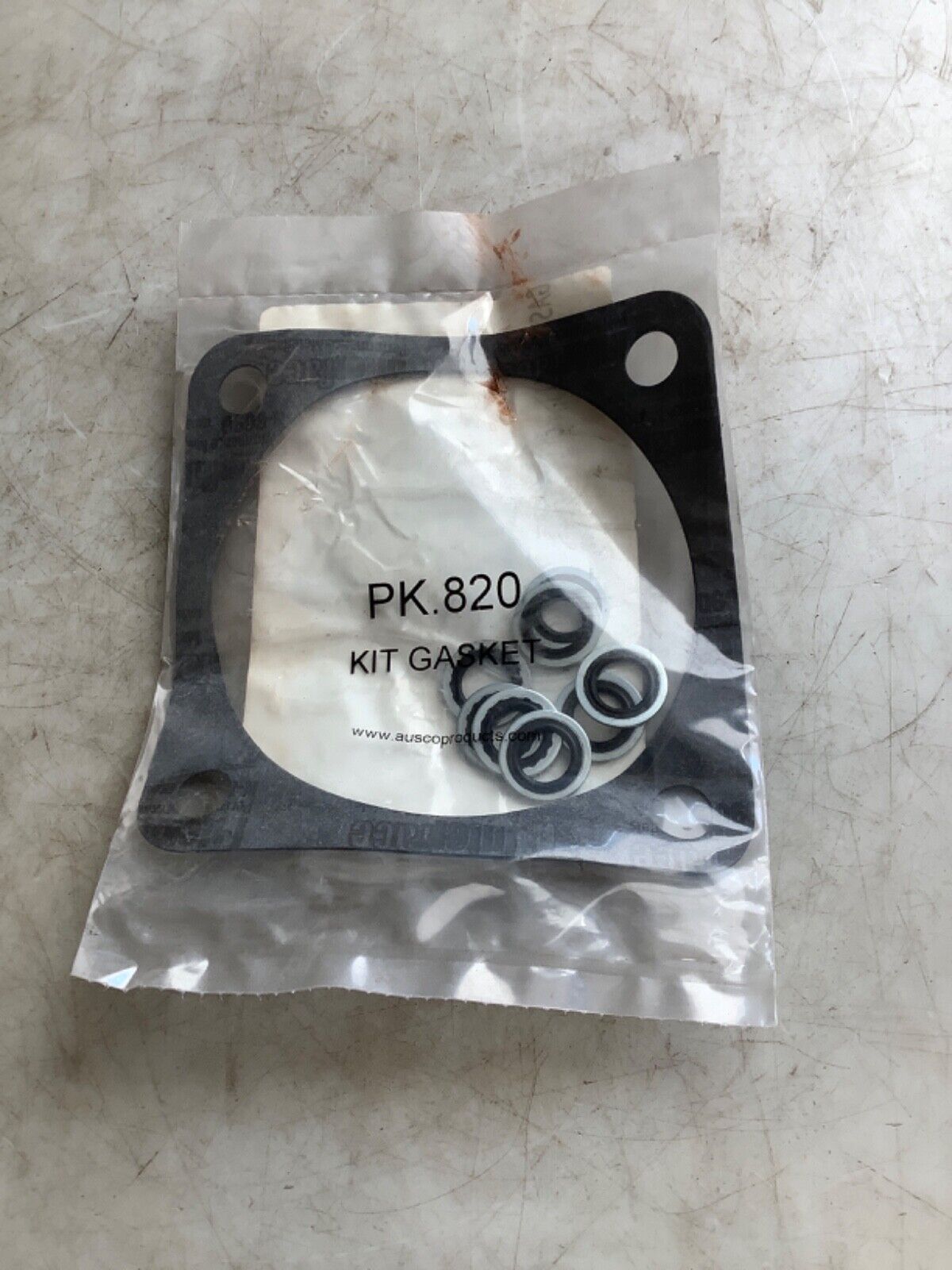 AUSCO PK.820 GASKET KIT 678