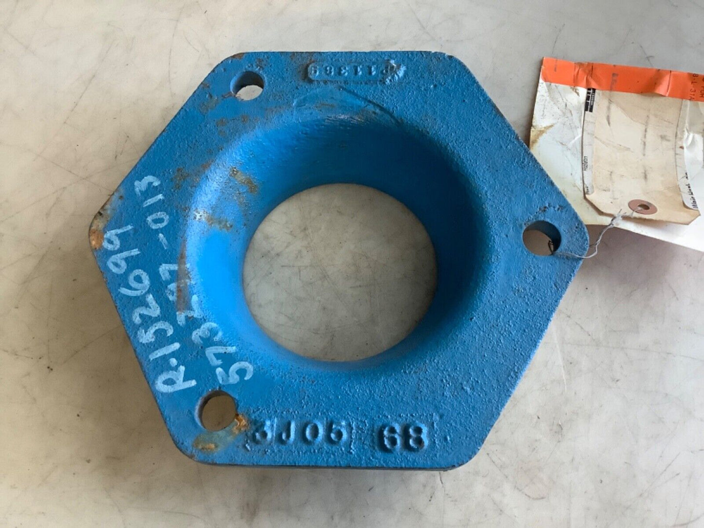 HAZELTON D&P 11389 CASING RING 4-3/8IN ID 6-1/2IN OD 4 NI-HARD 678