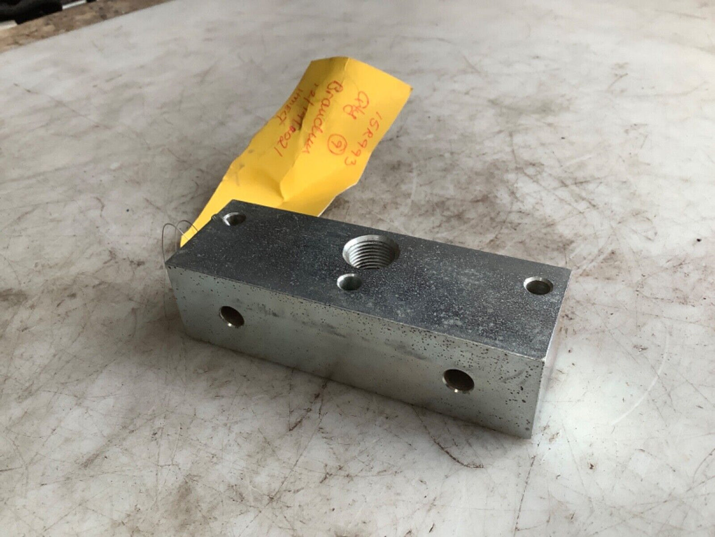 GRACO 15R993 DIVIDER VALVE 444