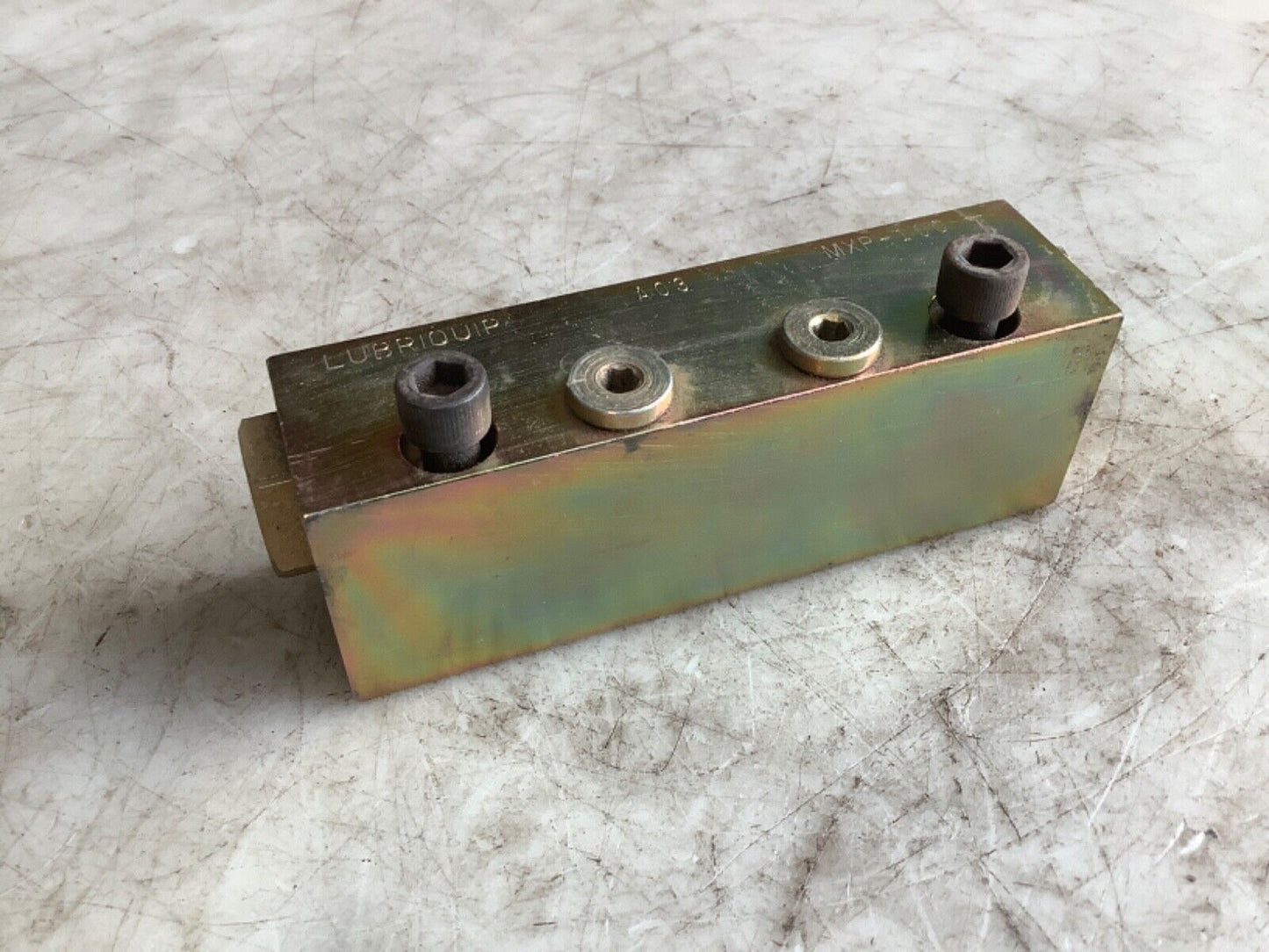 LUBRIQUIP TRABON MXP-100T MODULAR DIVIDER VALVE 444