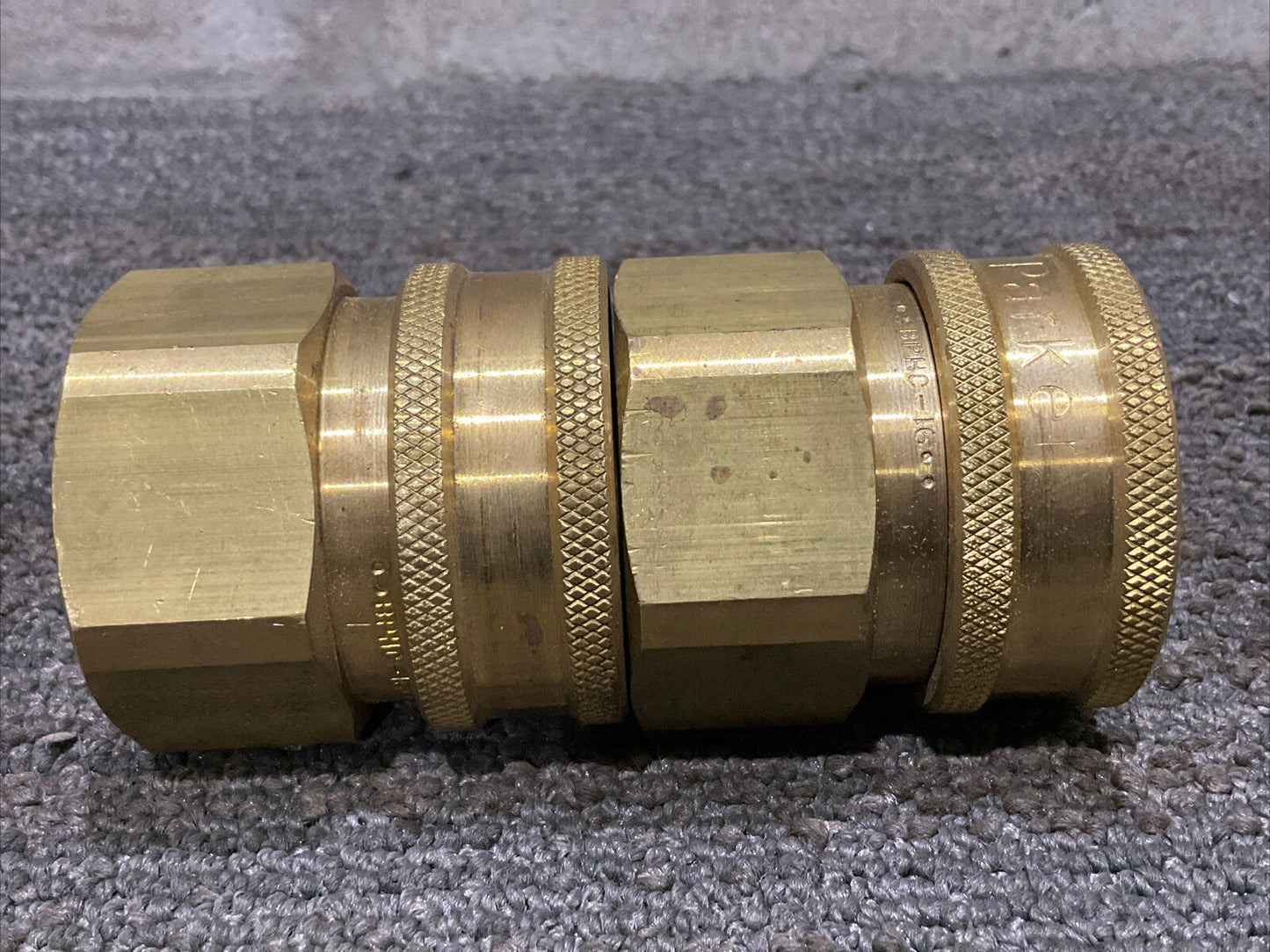 PARKER BPHC-16 1 H COUPLER 222 LOT OF 2