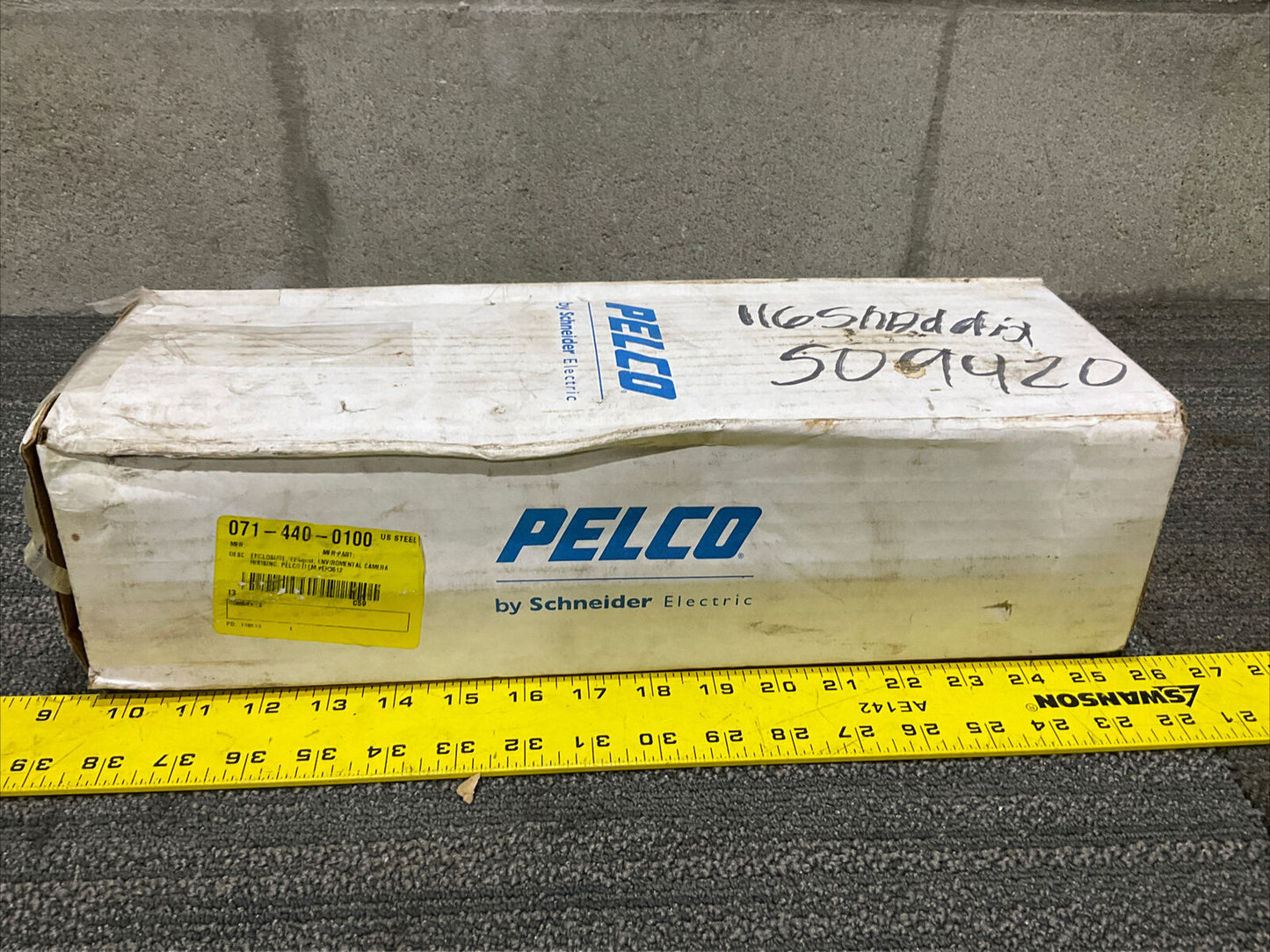 PELCO EH3612 CAMERA ENVIRONMENTAL ENCLOSER 222