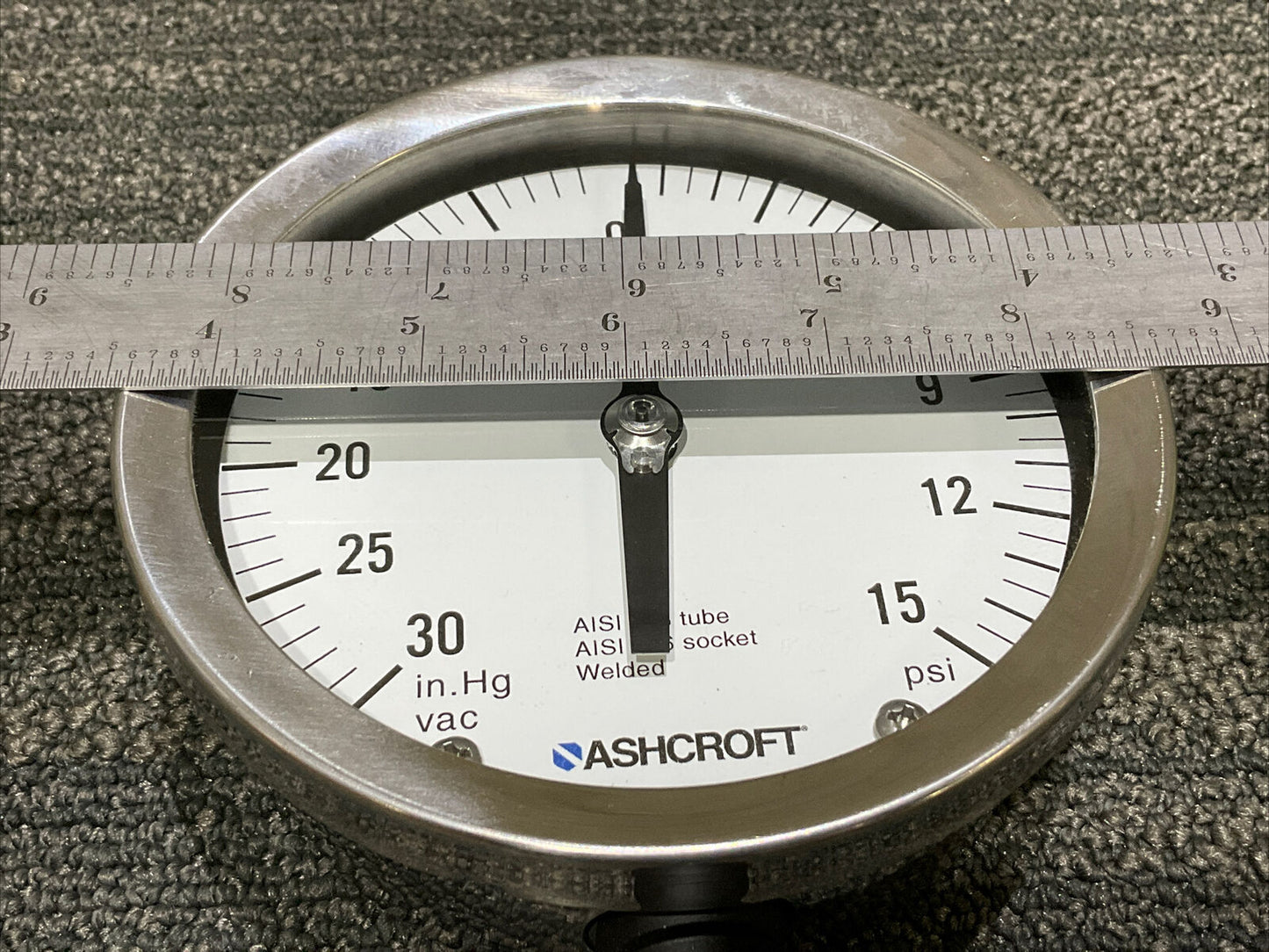 ASHCROFT 8409 AISI 316 TUBE & SOCKET PRESSURE GAUGE 30-15 PSI 222