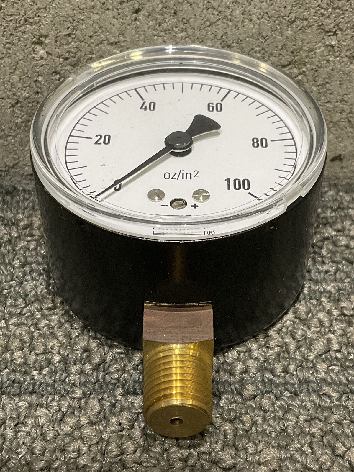 NOSHOK 25-200-100 OZ/IN2 DIAPHRAGM GAUGE 2.5” & 1/4” NPT BOTTOM CONNECTOR 222