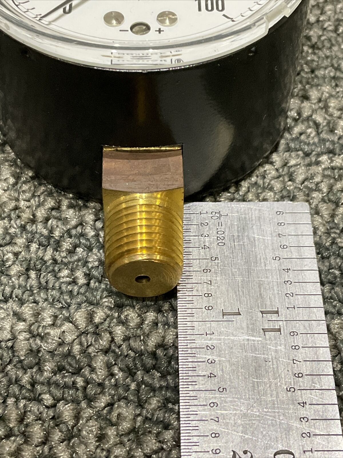 NOSHOK 25-200-100 OZ/IN2 DIAPHRAGM GAUGE 2.5” & 1/4” NPT BOTTOM CONNECTOR 222