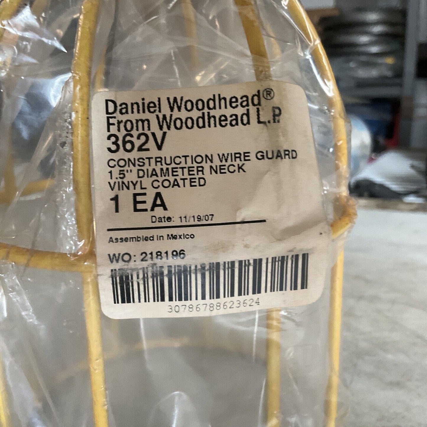 DANIEL WOODHEAD 362V CONSTRUCTION WIRE GUARD 1.5” DIAMETER NECK VINYL COATED