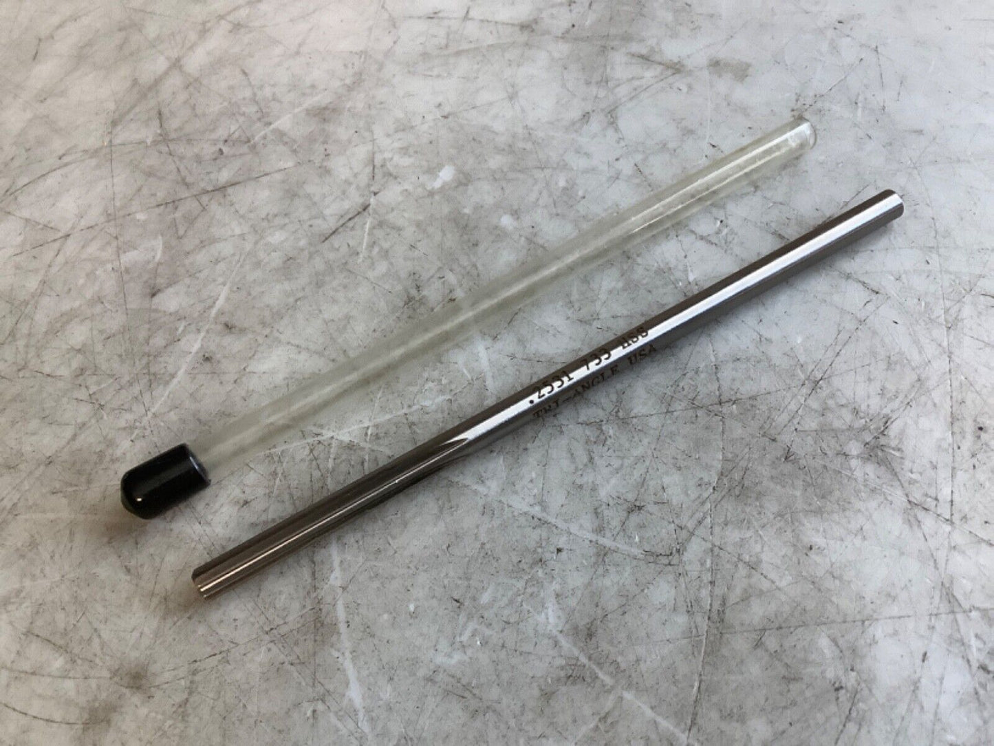 TRI-ANGLE CHUCKING REAMER .2531 733 HSS 333