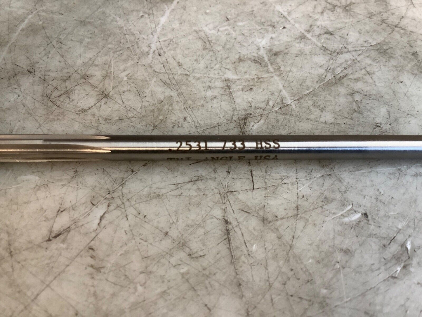 TRI-ANGLE CHUCKING REAMER .2531 733 HSS 333