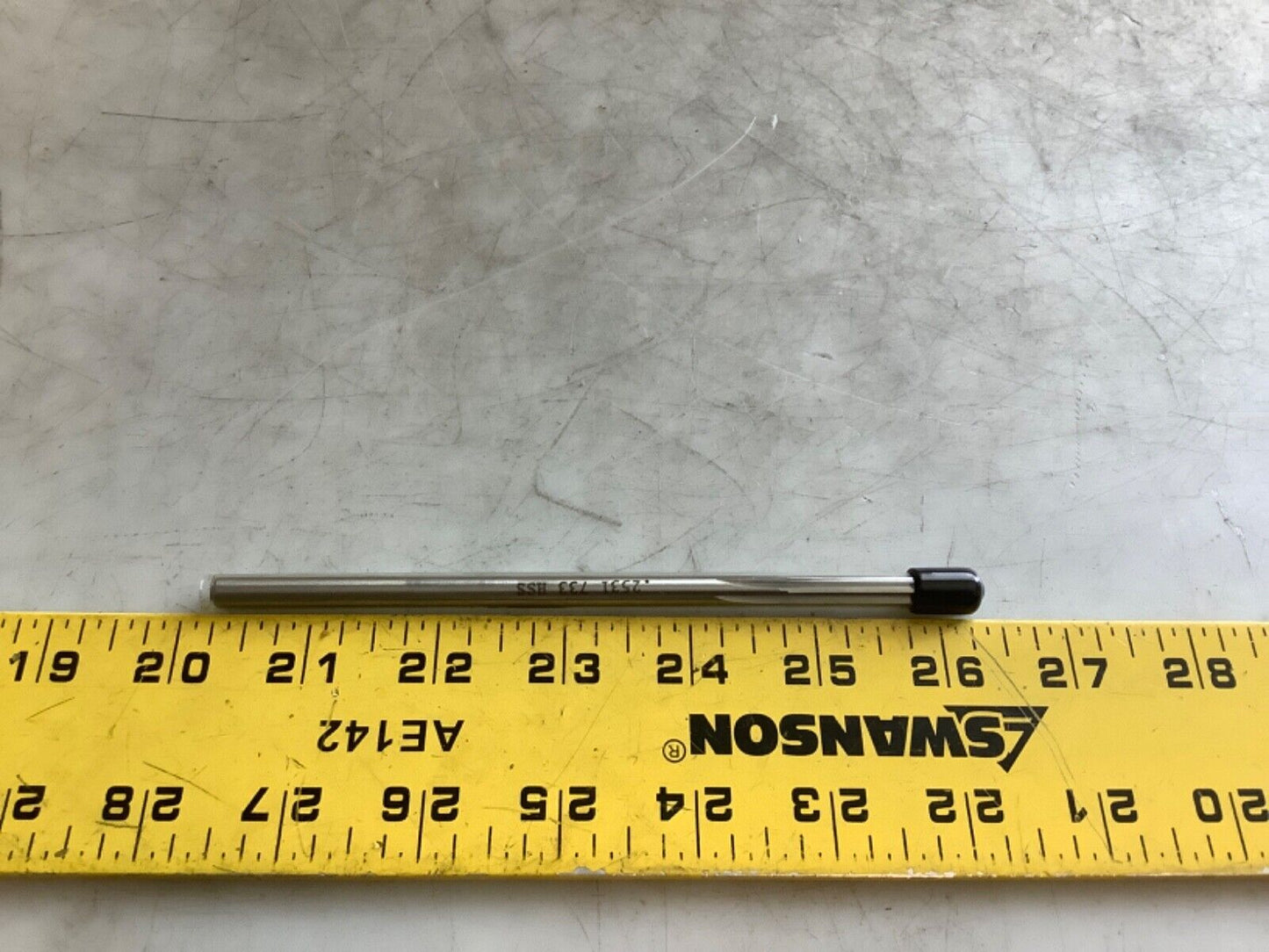 TRI-ANGLE CHUCKING REAMER .2531 733 HSS 333