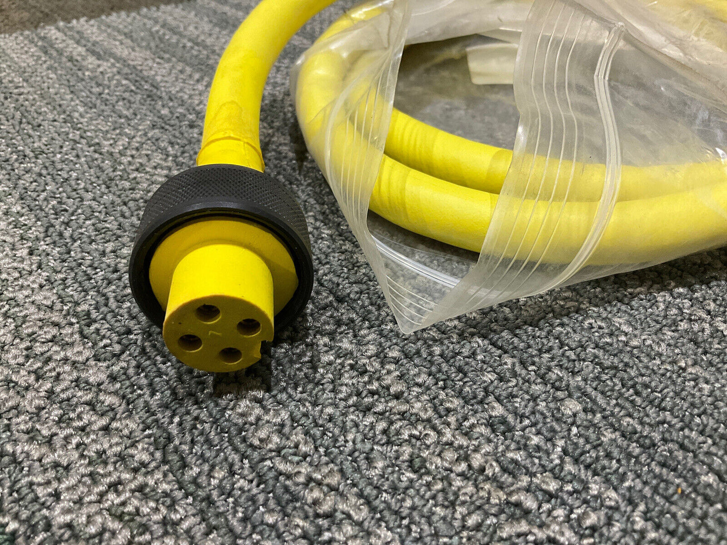 TPC WIRE & CABLE 84246N REV C 4P 6’ SUPER TRAX 12AWG QUICK CONNECTS