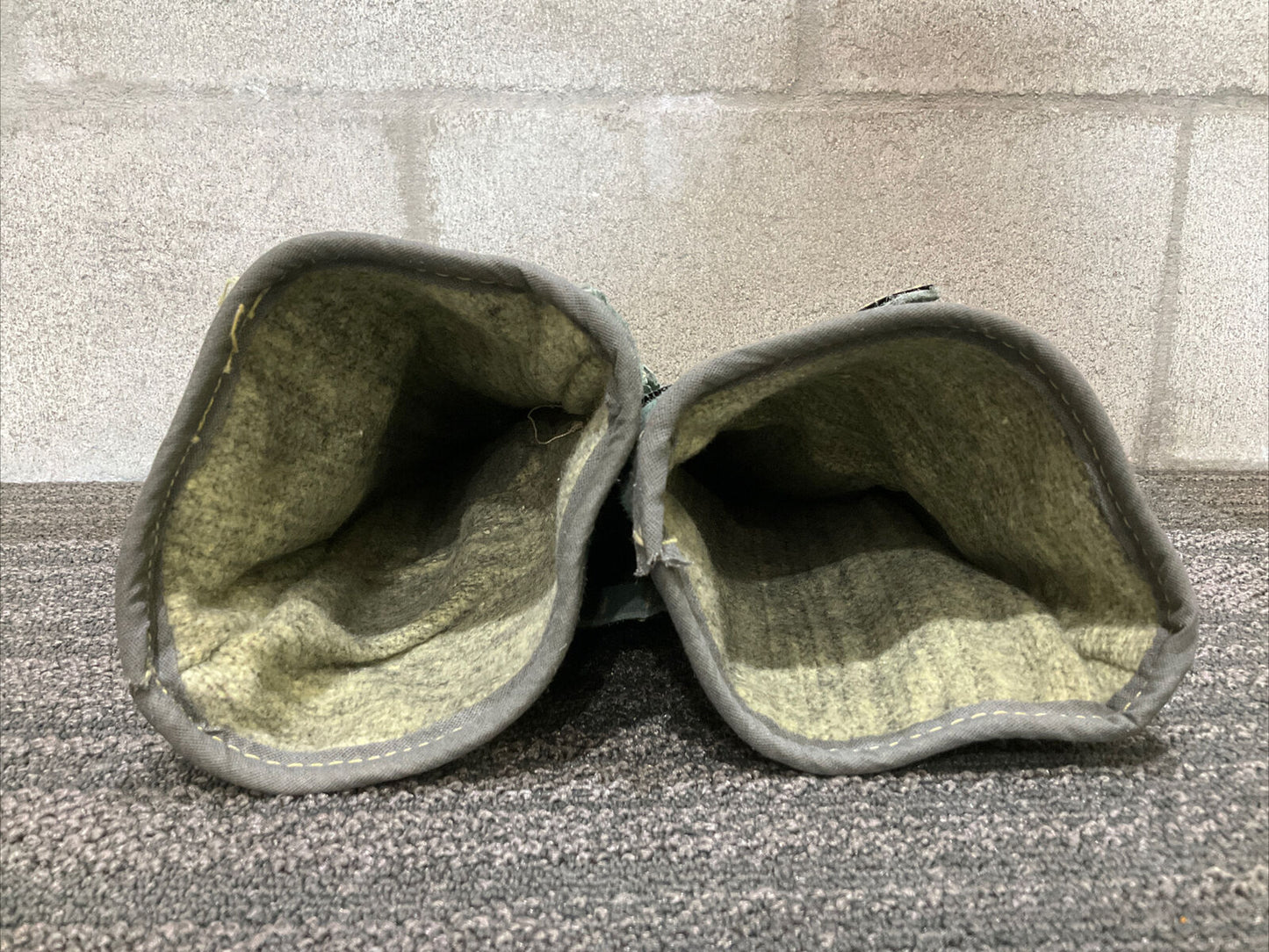 MAGID ONE FINGER WELDING MITT W/ CARBO FLEX LINING PAIR 222 6820DPTSV