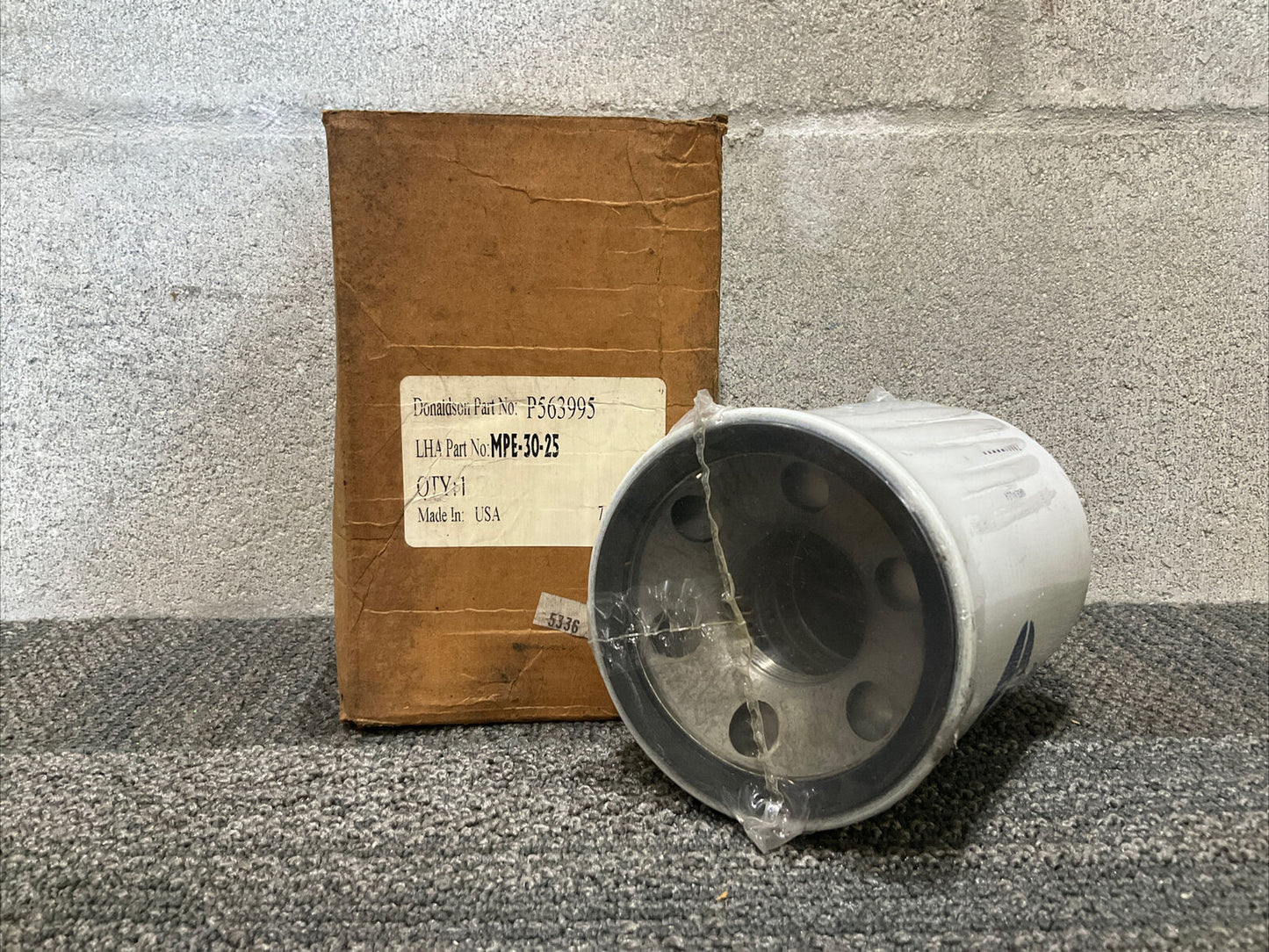 LHA MPE-30-25 HYDRAULIC FILTER 25 MICRON/DONALDSON P563995 REPLACEMENT LOT OF 4
