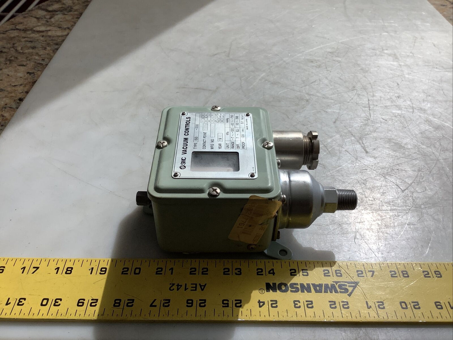 SMC ISG290-030 PRESSURE SWITCH DDD