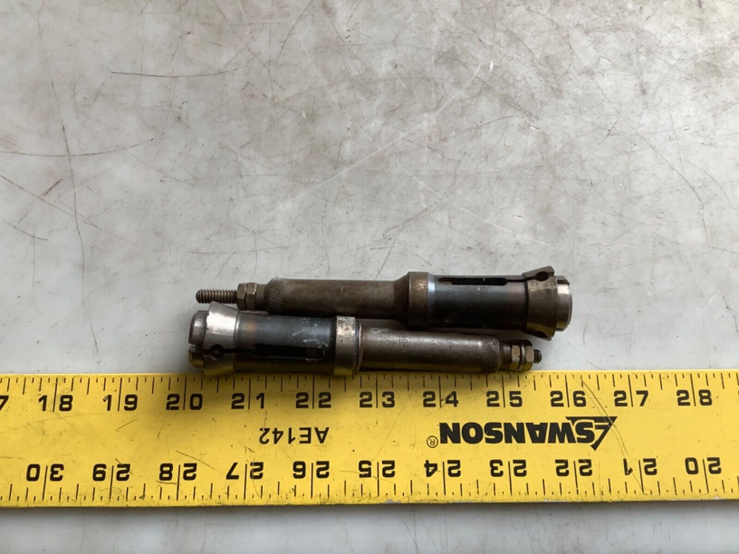 BROWN & SHARPE 110-1 SPRING EJECTOR STOP W/ BS 30 COLLET 19/64IN 333 - QTY 2