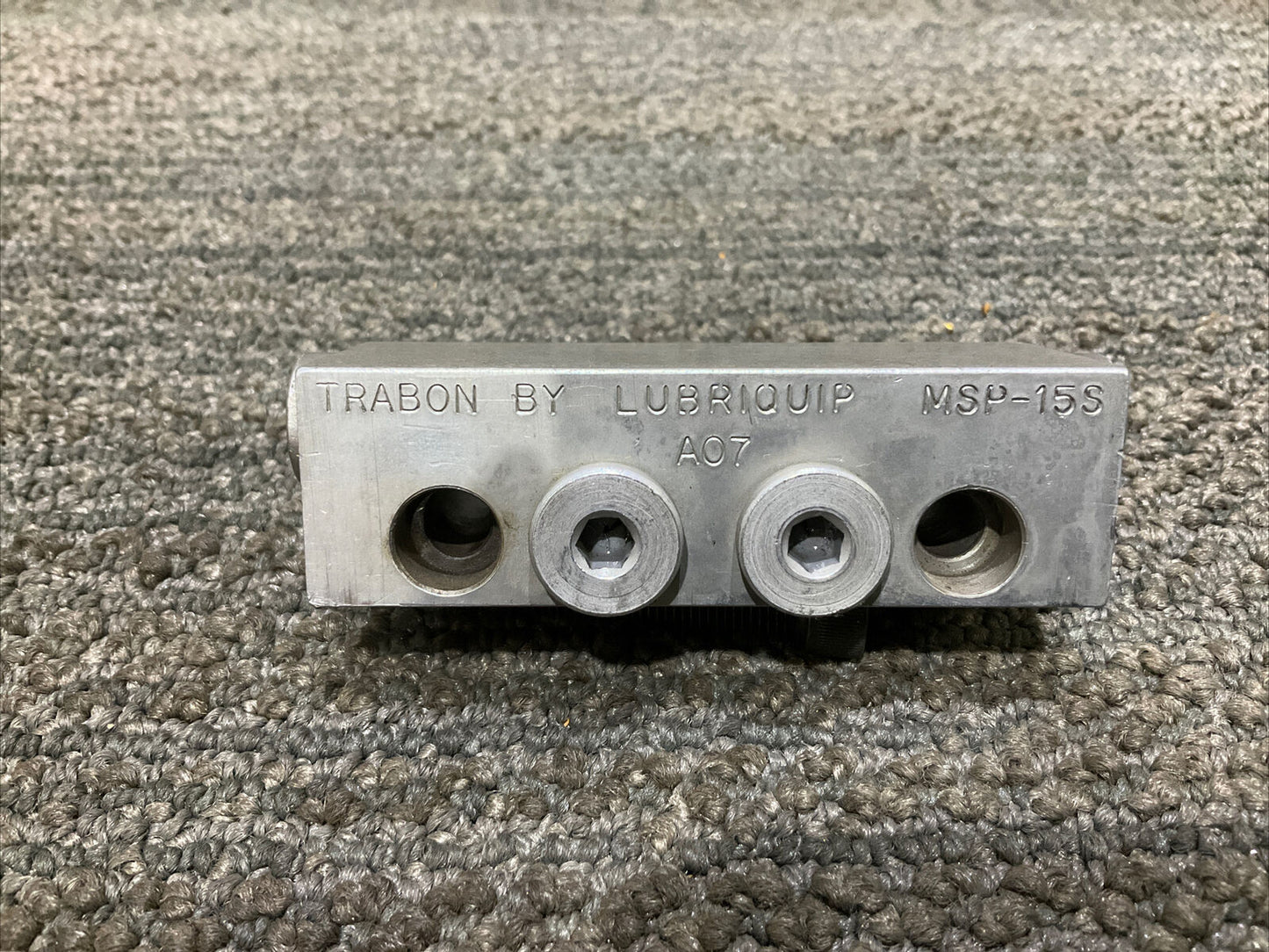 LUBRIQUIP MSP-15S DIVIDER VALVE 444