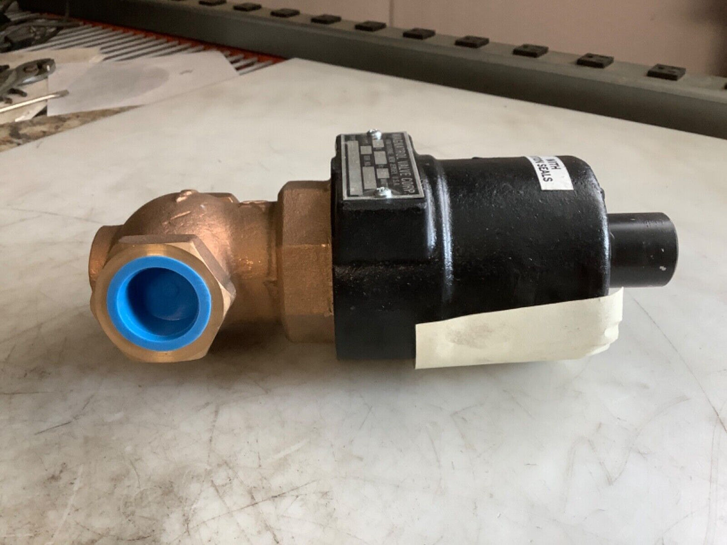 MAGNATROL 33ARV54-GCY SOLENOID VALVE 120V 60HZ 45W 300PSI 1-1/8IN PORT 444