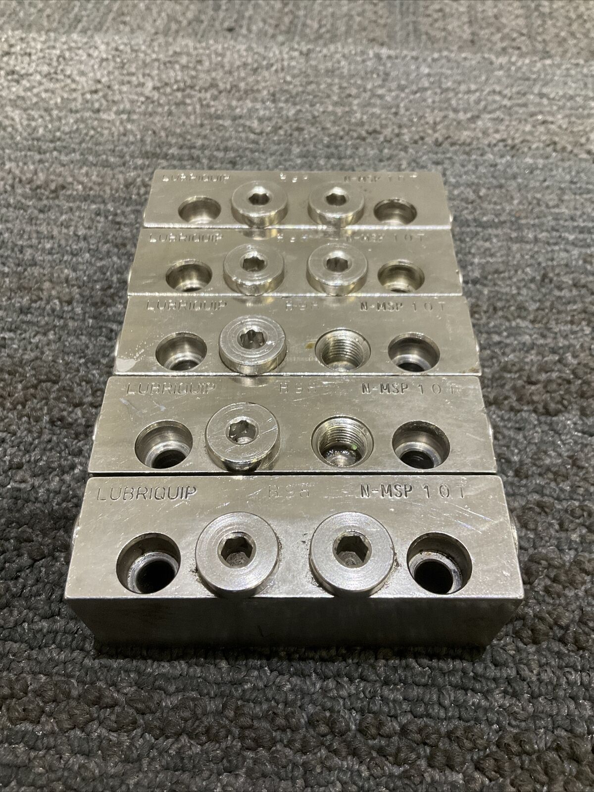 LUBRIQUIP N-MSP 10T DIVIDER VALVE 444 LOT OF 5