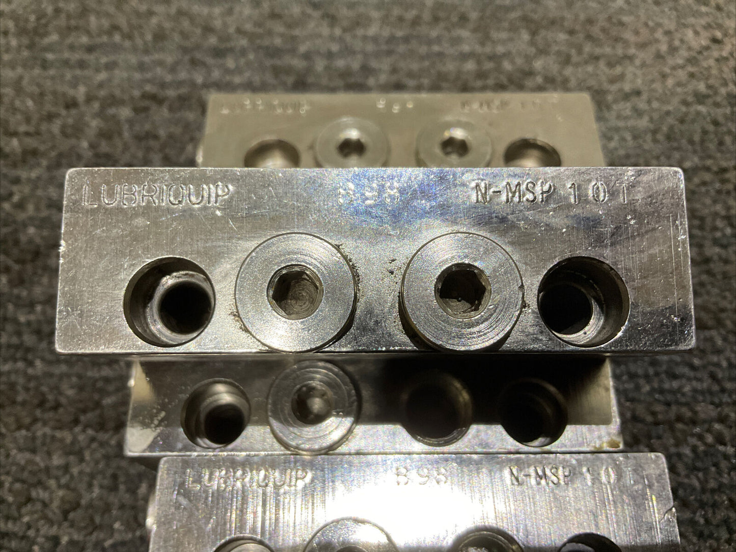 LUBRIQUIP N-MSP 10T DIVIDER VALVE 444 LOT OF 5