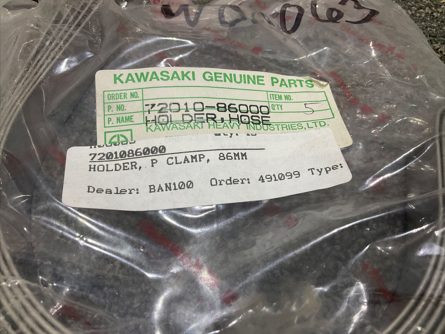KAWASKAI 72010-86000 HOSE HOLDER 86 MM CLAMP 222 LOT OF 13