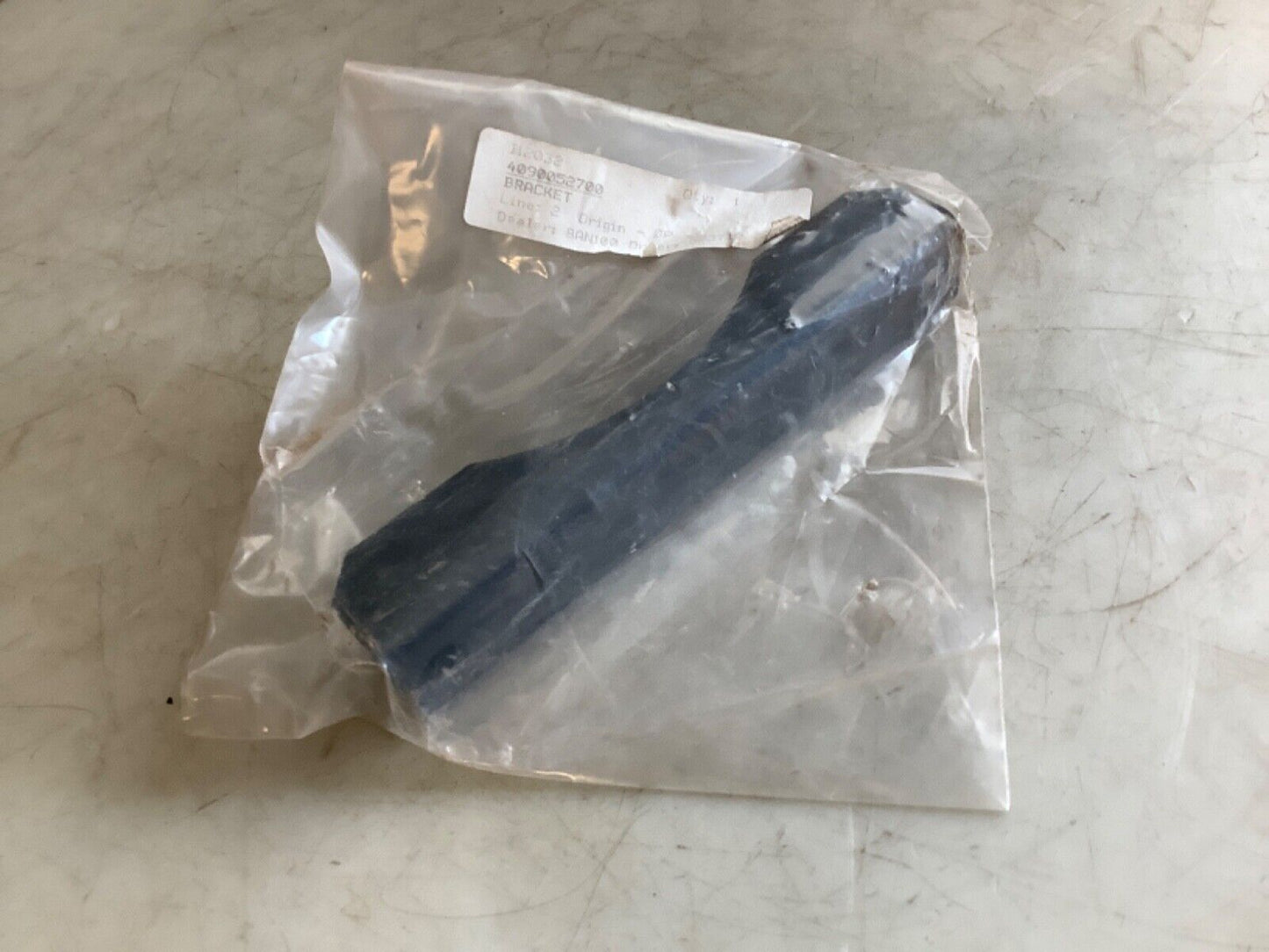 HITACHI 4090052700 BRACKET 222