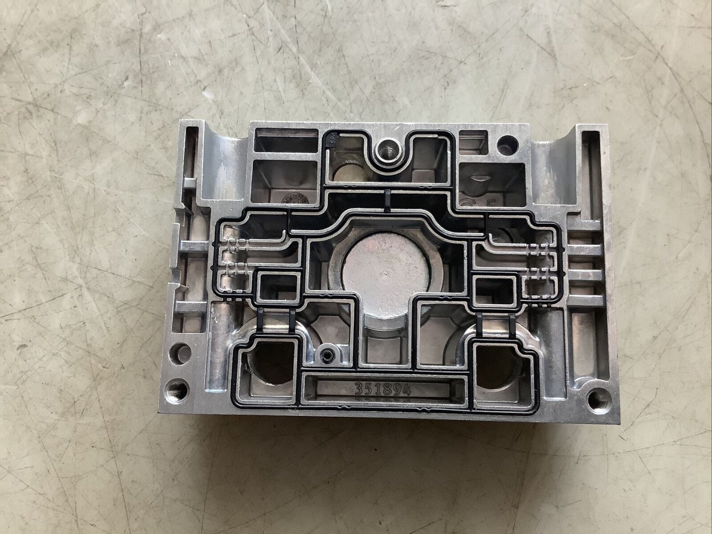 FESTO CPV14-VI VALVE MANIFOLD 999