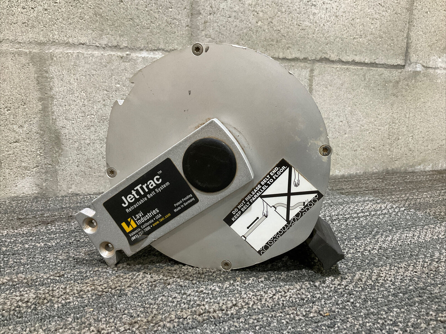 LAVI INDUSTRIES JETTRAC RETRACTABLE BELT SYSTEM 222