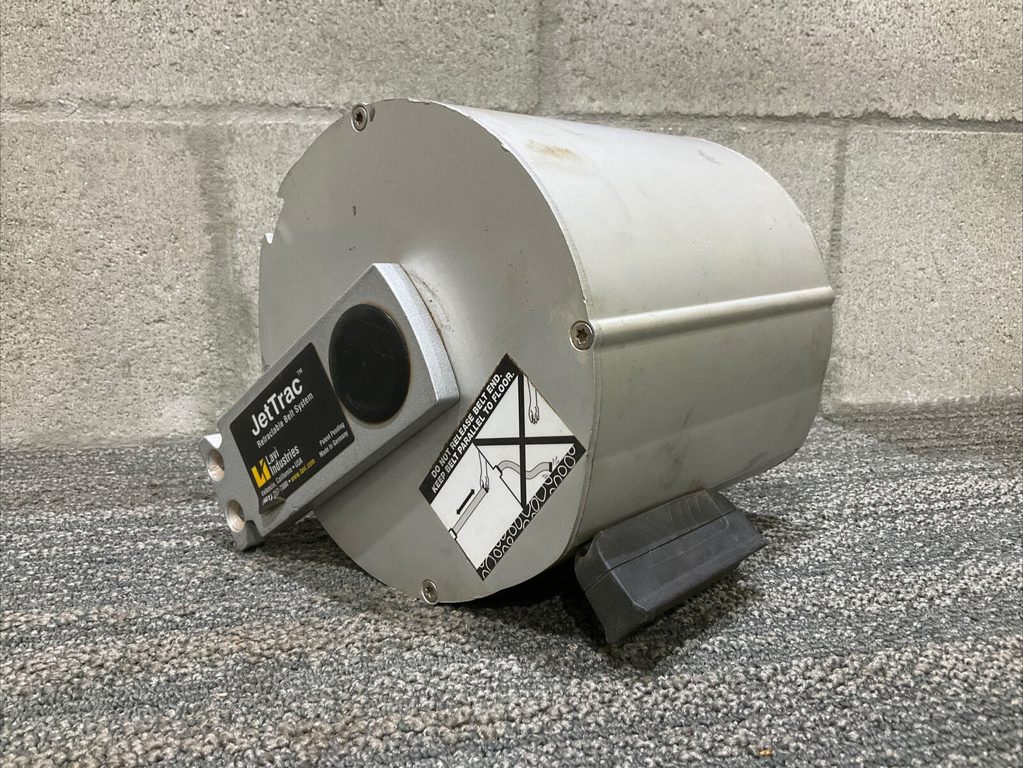 LAVI INDUSTRIES JETTRAC RETRACTABLE BELT SYSTEM 222