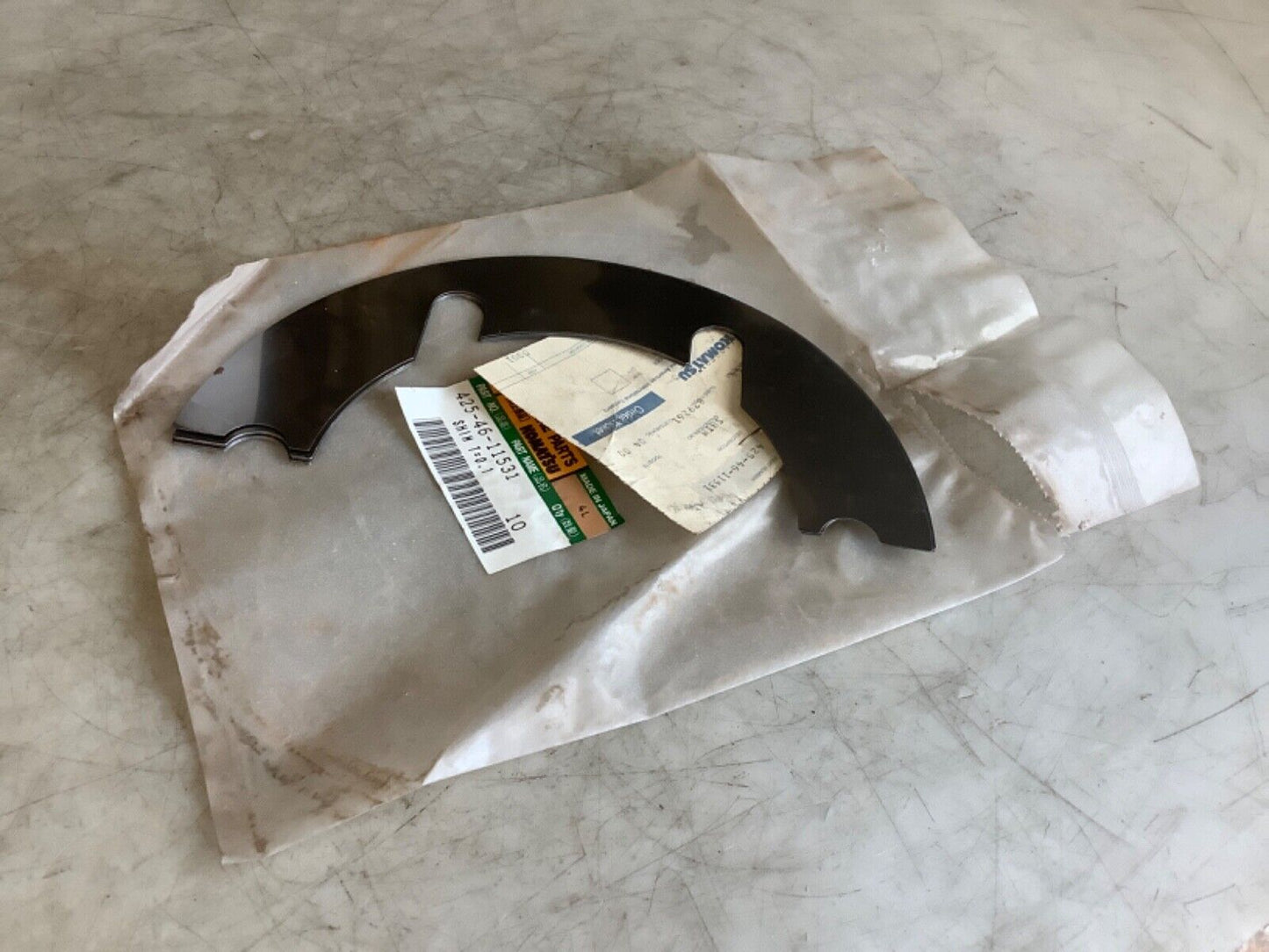 KOMATSU 425-46-11531 SHIM 0.1 222 - QTY 9