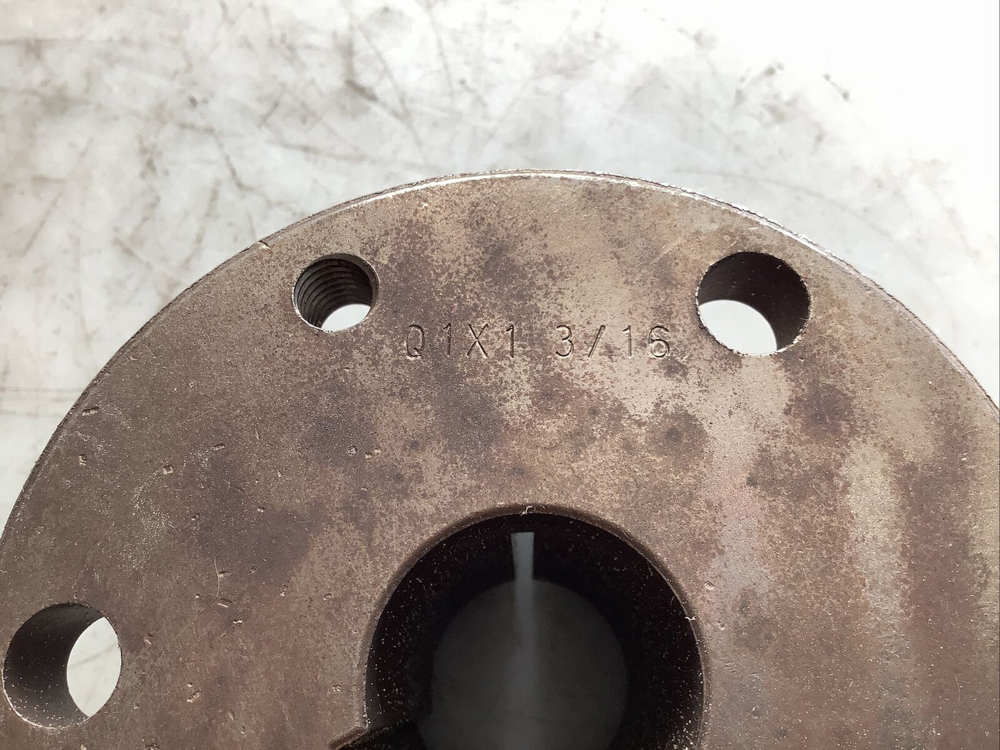 BROWNING Q1X1-3/16 SPLIT TAPER BUSHING 4IN OD X 1-3/16IN BORE DD - QTY 2